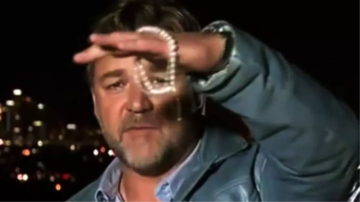 Russell Crowe'dan Olay Hareket