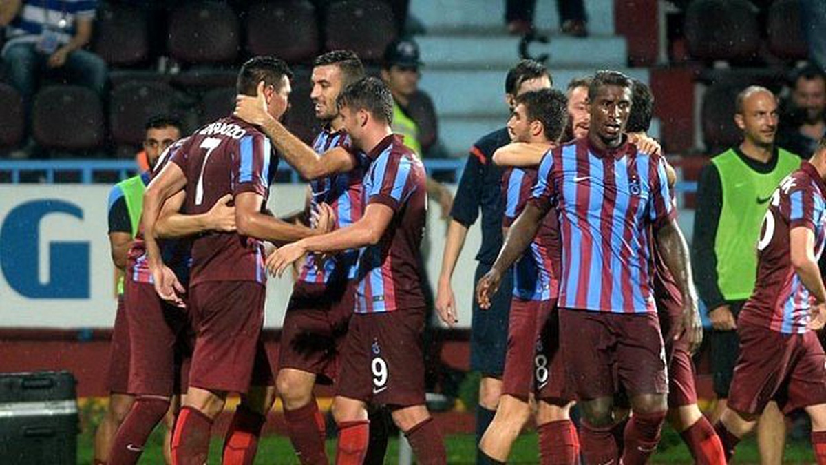 Trabzonspor, Fenerbahçe Karşısında Galibiyet Hasreti Çekiyor