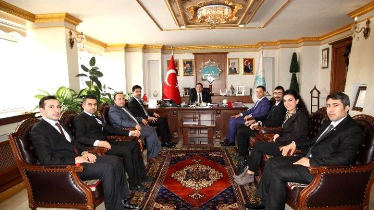 Uluslararası Vizyon Gençlik Derneği\'nden Başkan Yazgı\'ya Ziyaret