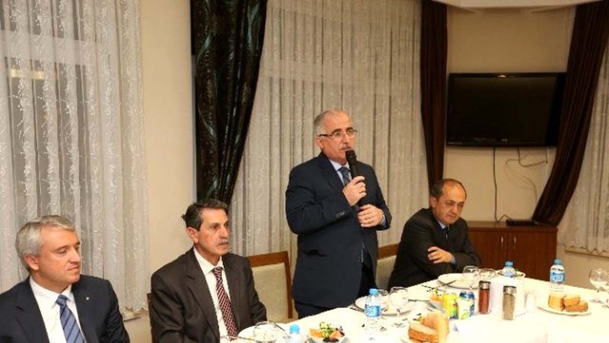 Vali Yardımcısı Nurullah Naci Kalkancı Adına Veda Yemeği
