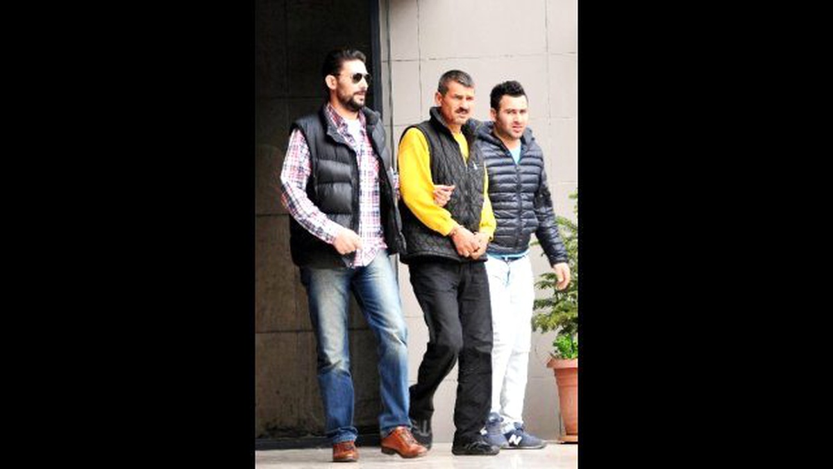 25 Yıllık Arkadaşını Kalpten Götüren Sanık, Mahkeme Heyetini 2\'ye Böldü