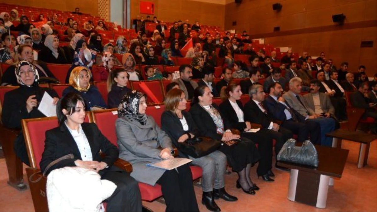 AK Parti Kadın Kolları Seçimi Yapıldı