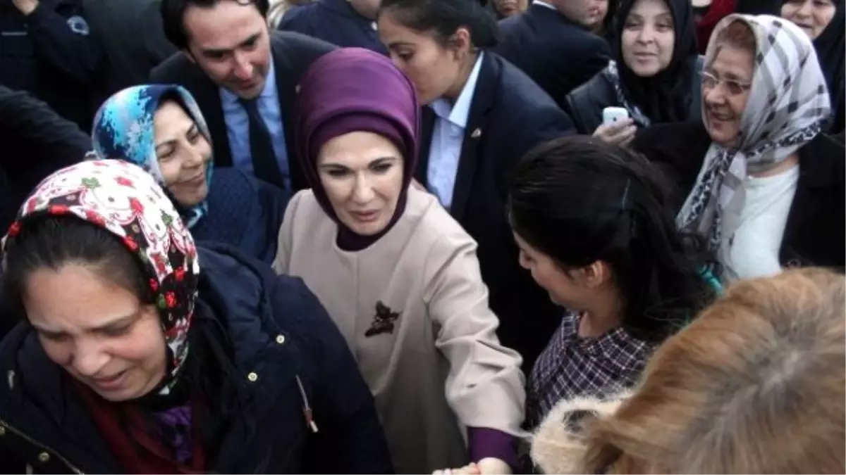 Emine Erdoğan\'ın Bursa İpeği İlgisi