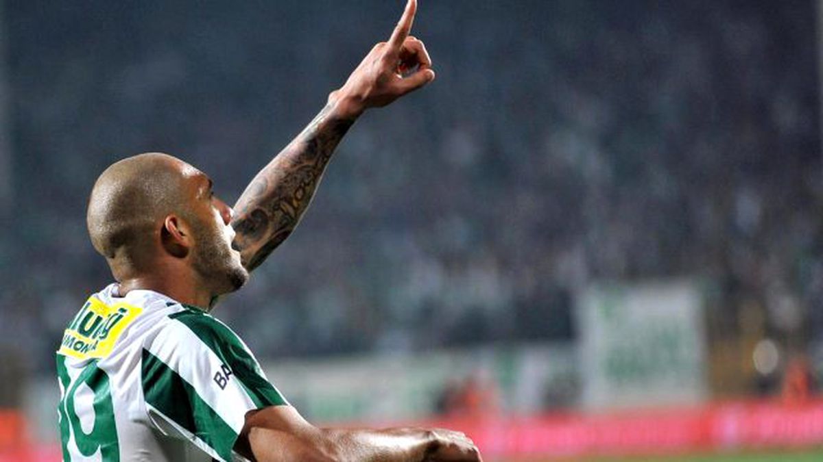Fernandao'nun Menajeri Galatasaray İçin İstanbul'a Geldi