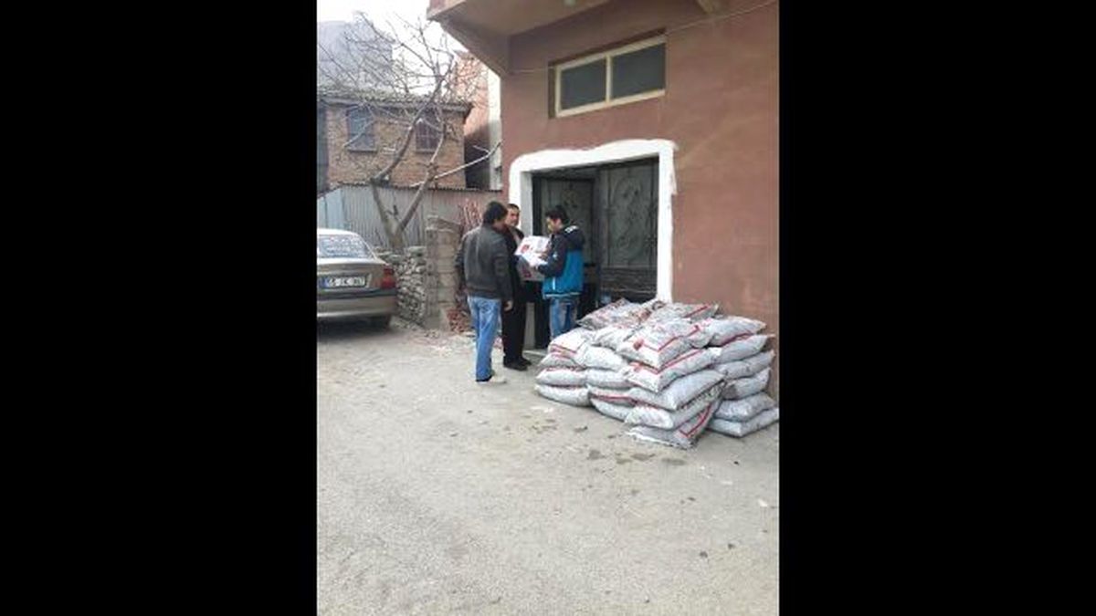 Kızılay\'dan Mültecilere Gıda Yardımı