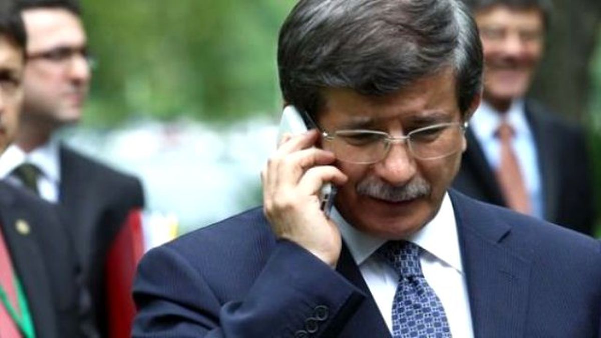 Davutoğlu, Mersin Valisi Çakacak ile Telefonda Görüştü