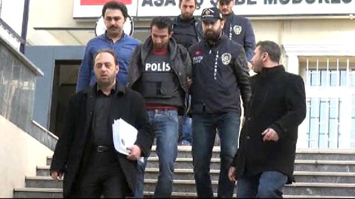 Otogardaki \'Töre Cinayeti\' Şüphelileri Çelik Yelekle Adliyeye Sevkedildi