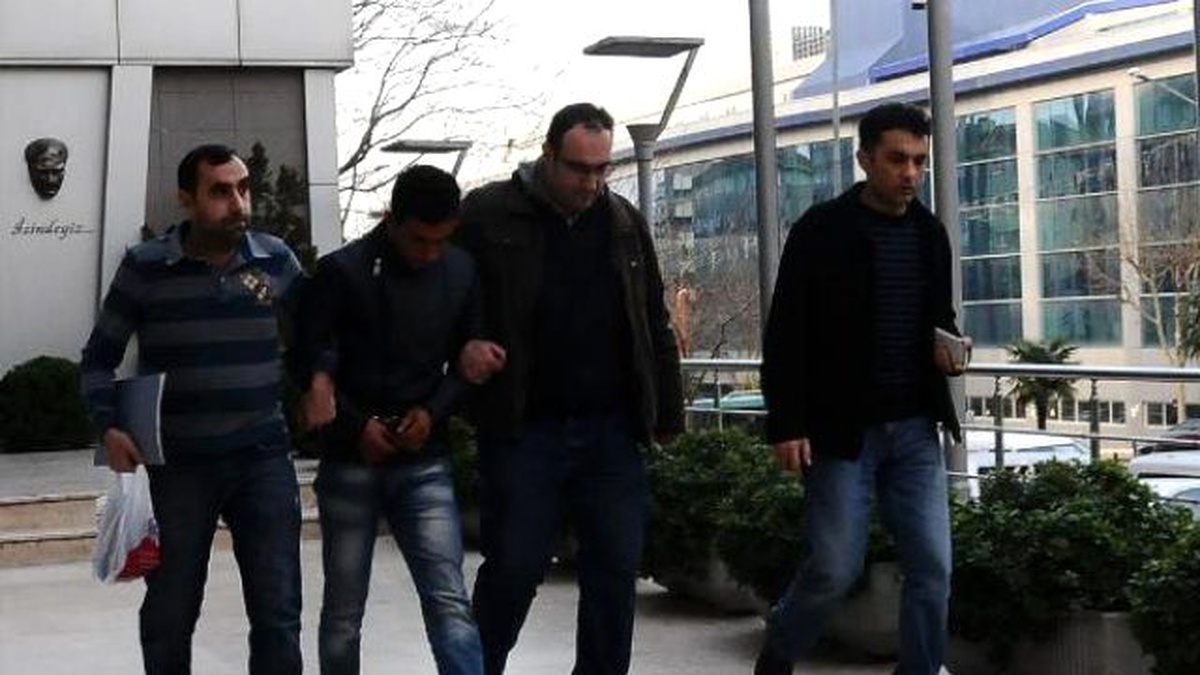 Telefonlu Dolandırıcı: Bu İşi Yapıp Lüks Araca Binenlere Özendim
