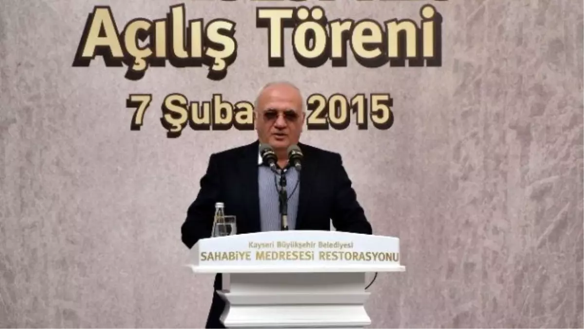 Ak Partili Elitaş\'tan İç Güvenlik Yasa Tasarısı\'na Karşı Çıkan Partilere Ağır Eleştiri