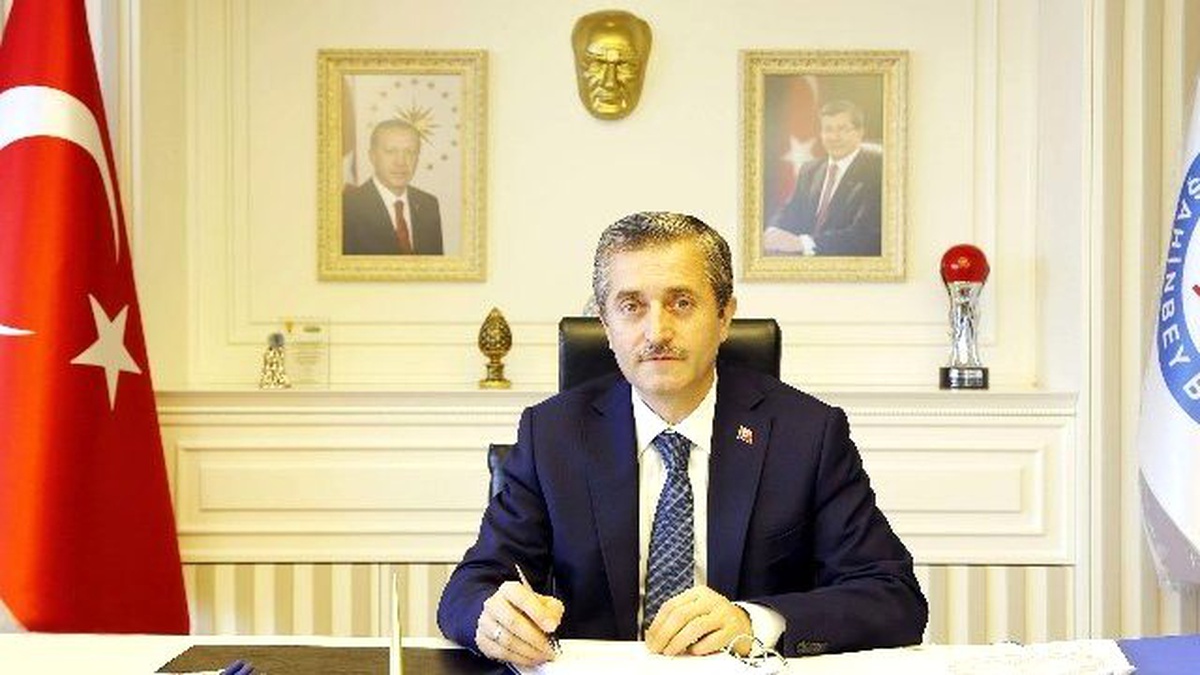 Antep\'e "Gazi" Unvanının Verilişinin 94. Yıl Dönümü