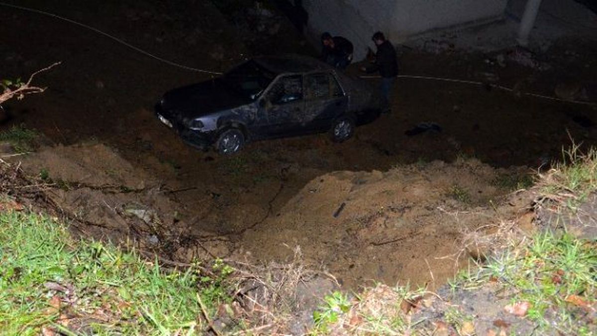 Aracıyla 5 Metreden Şarampole Yuvarlandı