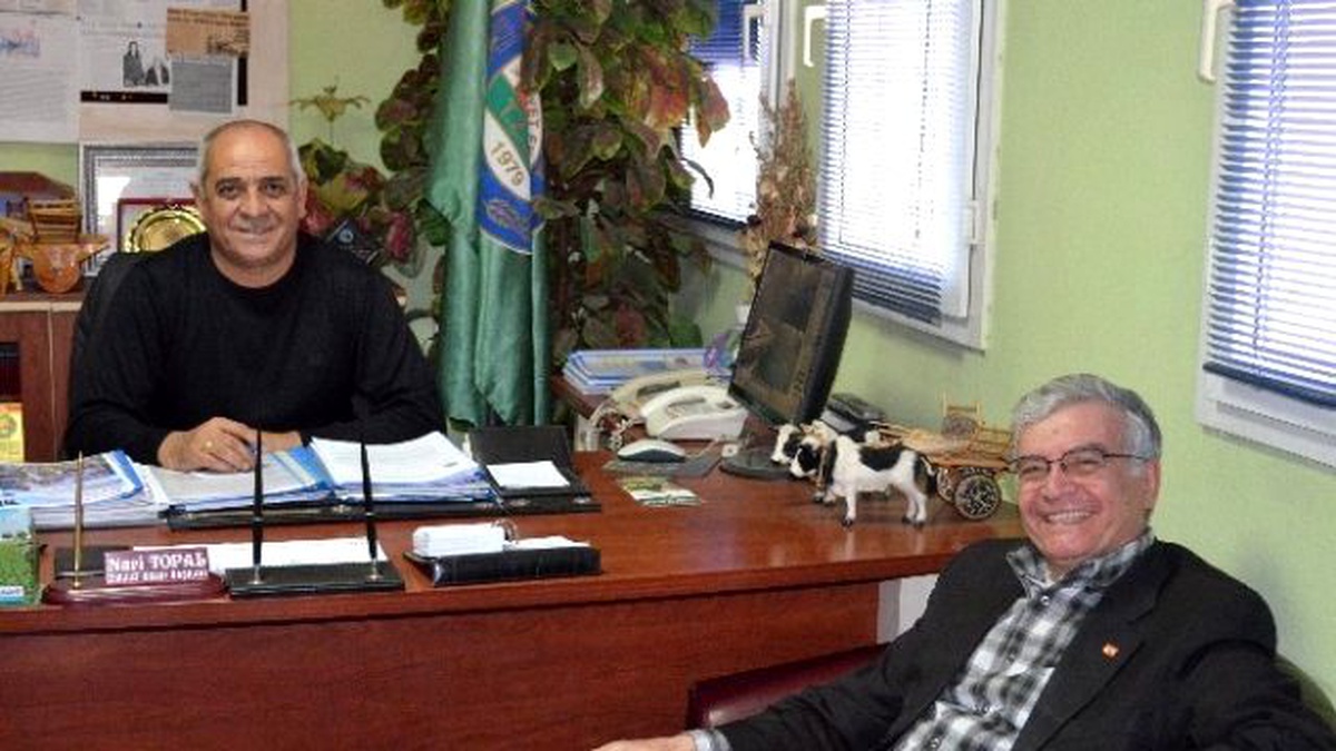 CHP\'den Topal\'a Hayırlı Olsun Ziyareti