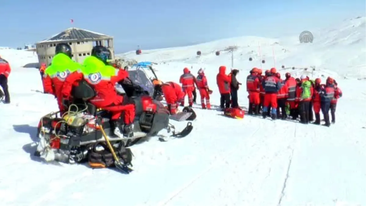 Erciyes\'te "Dağ ve Çığ Kurtarma" Tatbikatı