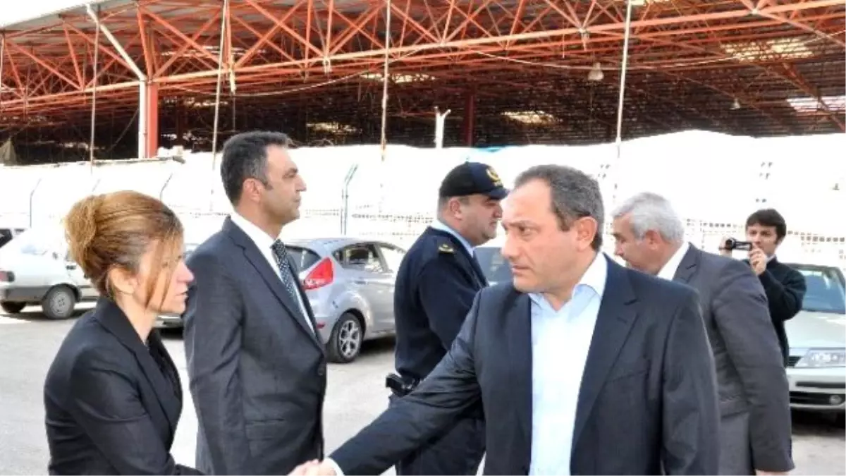 İl Emniyet Müdürü Yılmaz, Elbistan\'da İncelemelerde Bulundu