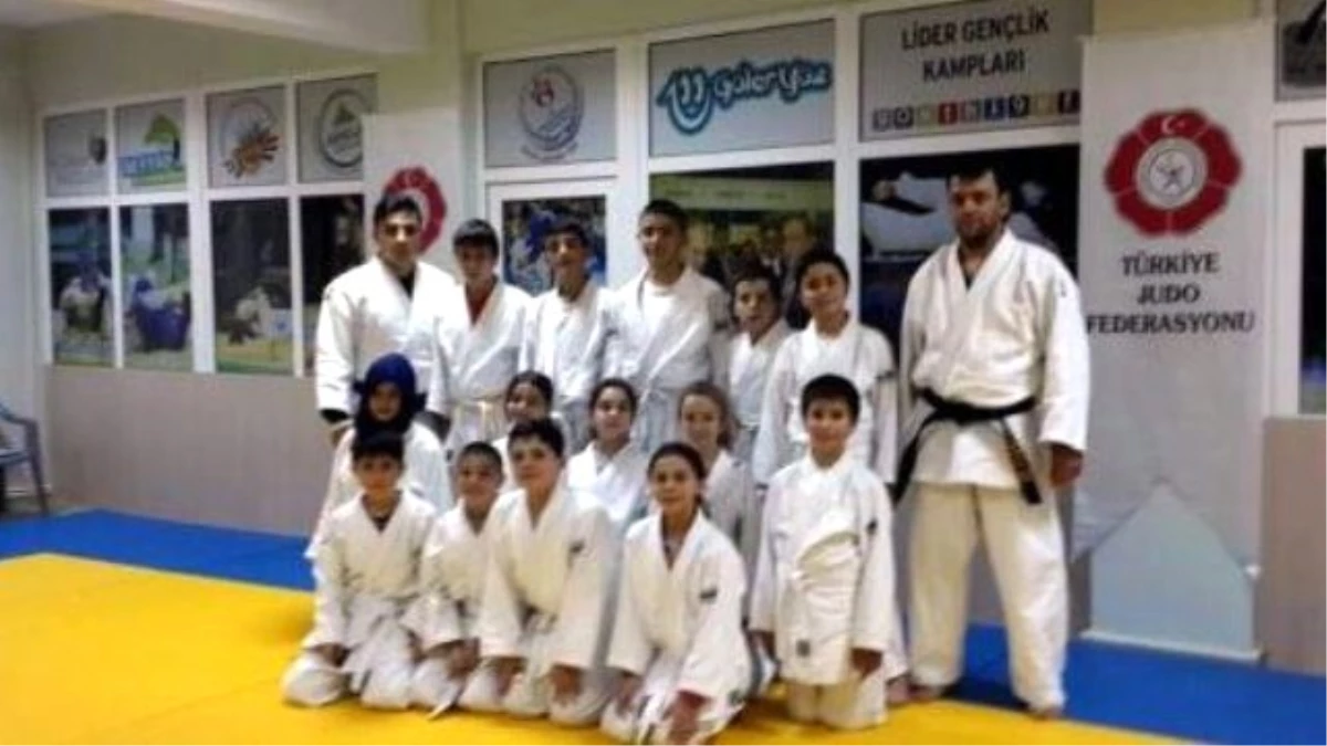 Judo Yarı Final Müsabakaları Nevşehir\'de Yapılacak