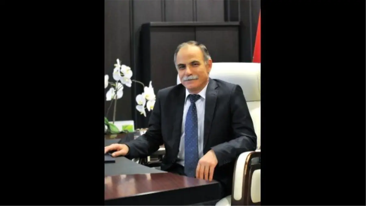 Rektör Akan, Uluslarararası Öğrencilerle Canlı Yayında