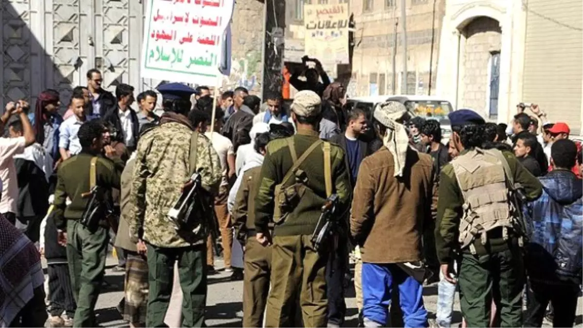 Yemen\'de Husi Karşıtı Gösterilere Müdahale