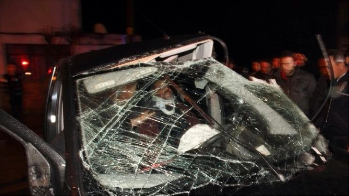 Şüpheli Otomobili Kovalayan Polis Memurları Kaza Yaptı: 2 Yaralı