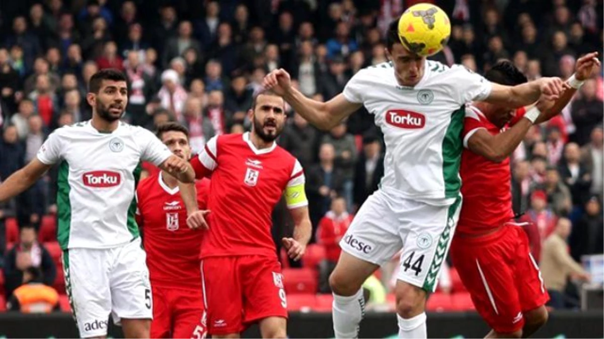 Torku Konyaspor, Balıkesirspor\'u 1-0 Yendi
