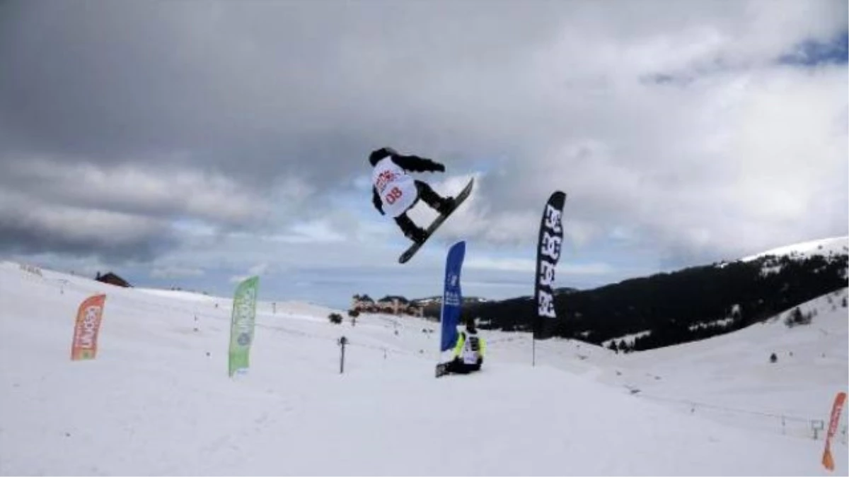 Uludağ Snowboard Şenliği Nefes Kesti