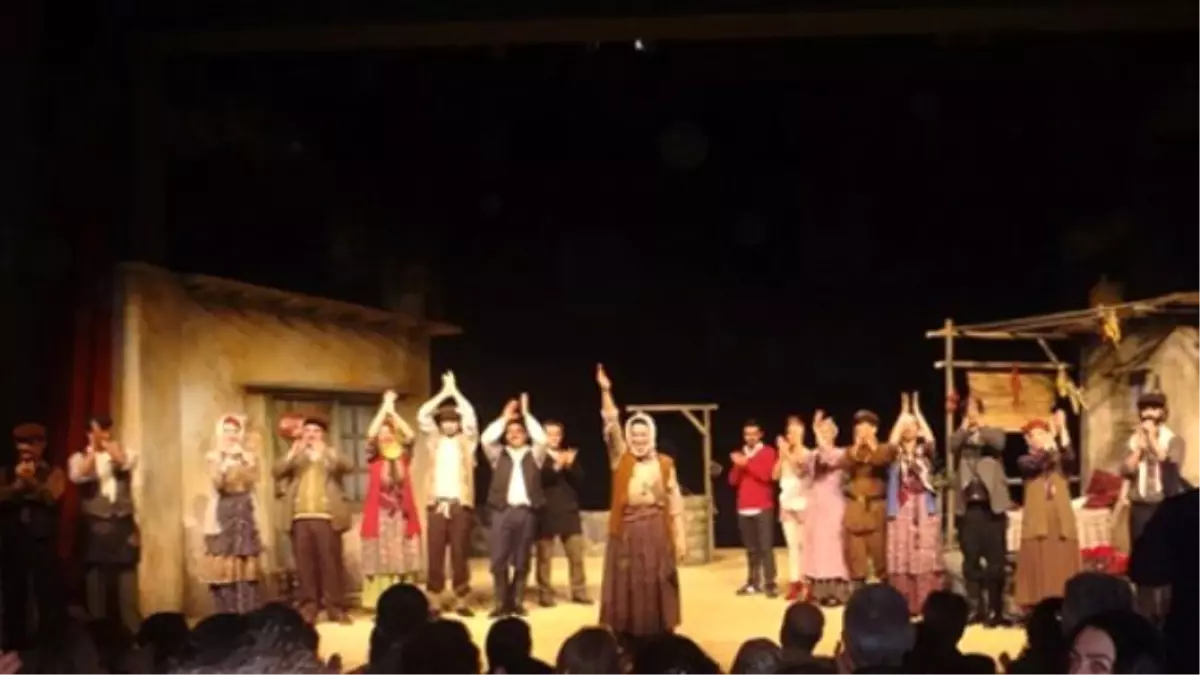 TDT Artvin\'de Çocuk Oyunu Sahneleyecek