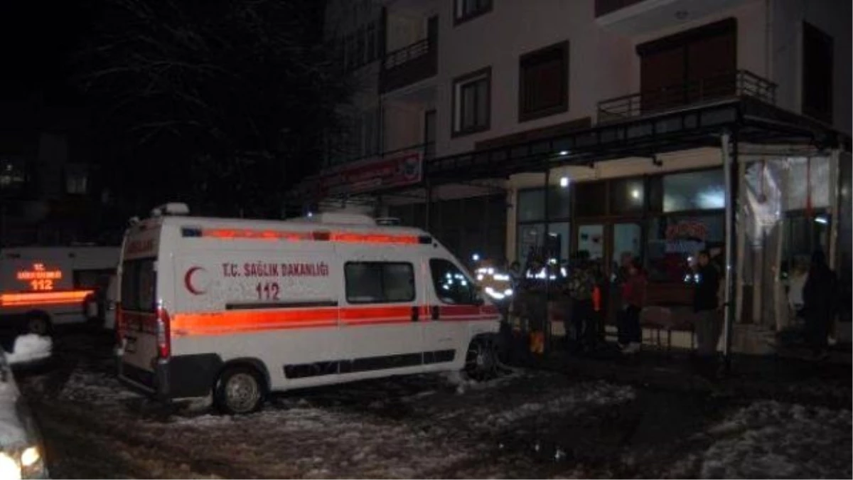 Bozdağ\'da 1 Kişi Öldü 19 Dağcı Mahsur Kaldı (5)
