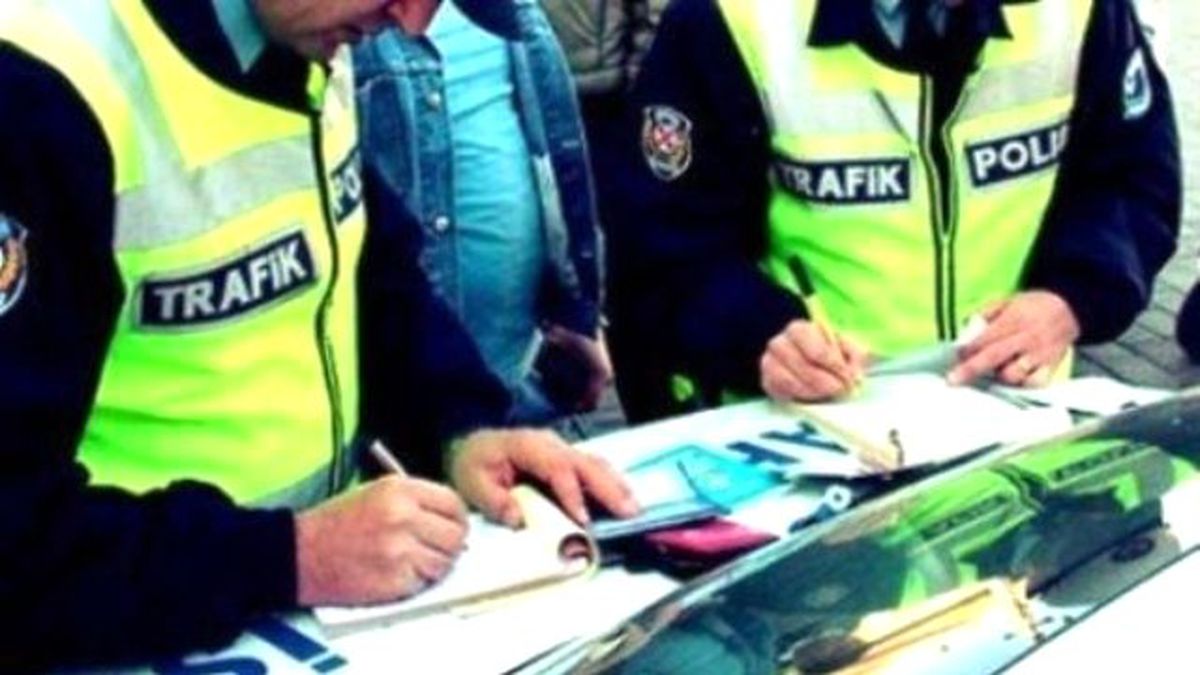 Çanakkale\'de Hatalı Sürücülere 59 Bin 532 Lira Ceza Kesildi