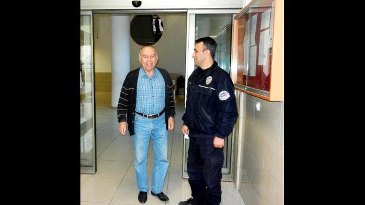 Emekli Başsavcıdan Polise \'Mafya\' Esprisi