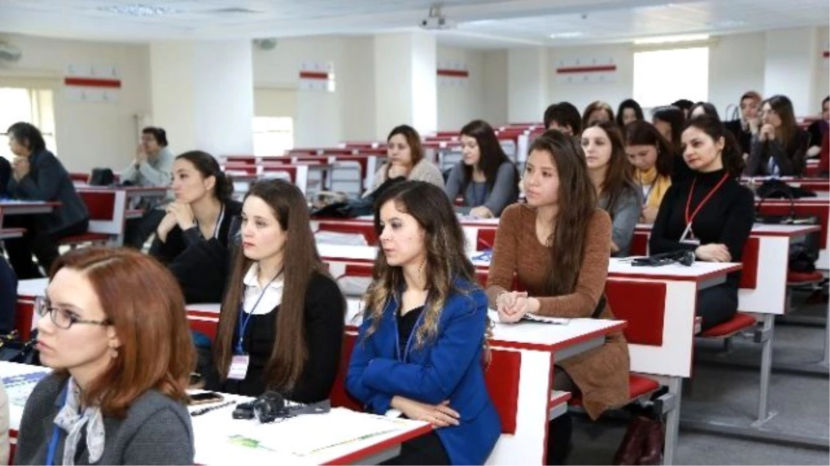 Erciyes Üniversitesinde Hemşirelik Kursu Başladı