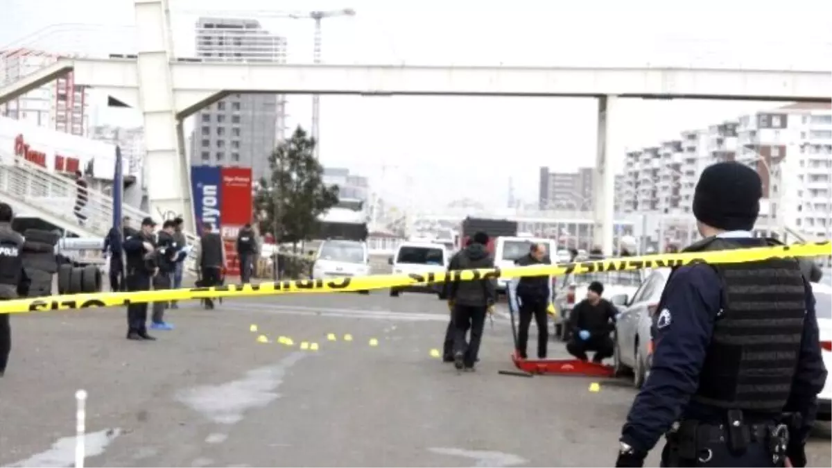 Hırsızlar Polisle Çatıştı: 1 Polis Yaralı