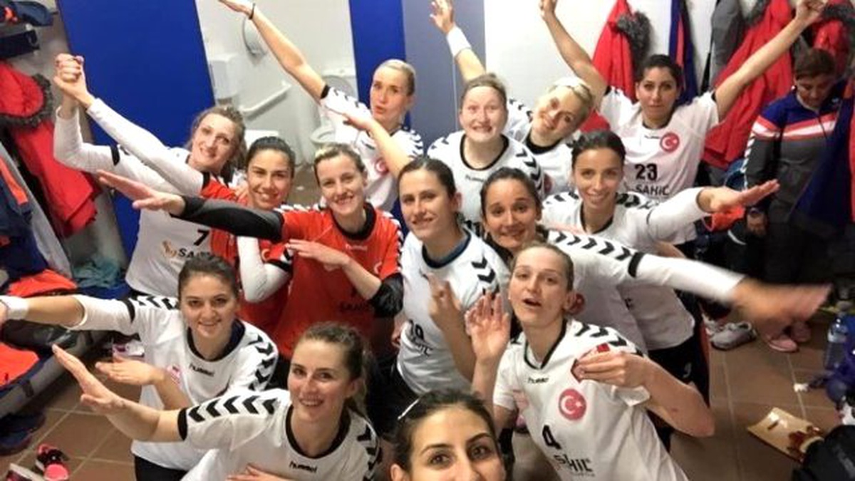 Muratpaşa Belediyespor, Antalya\'ya Mutlu Dönüyor