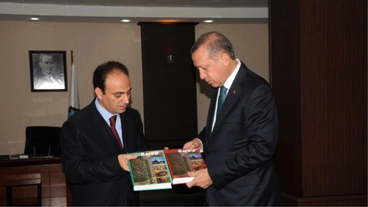 Osman Baydemir Siyasete Geri Dönüyor