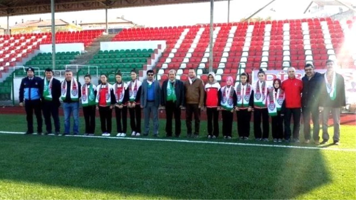1308 Osmaneli Belediye Spor Taekwondo Şampiyonası İçin Antalya Gitti