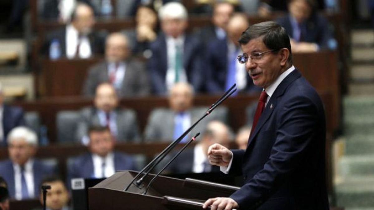 Davutoğlu'ndan Kılıçdaroğlu'na: Milleti Sandığa Çağırsana Be Adam!