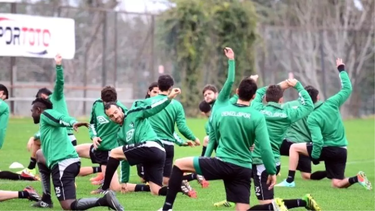 Denizlispor Deplasmanda Kazanamıyor