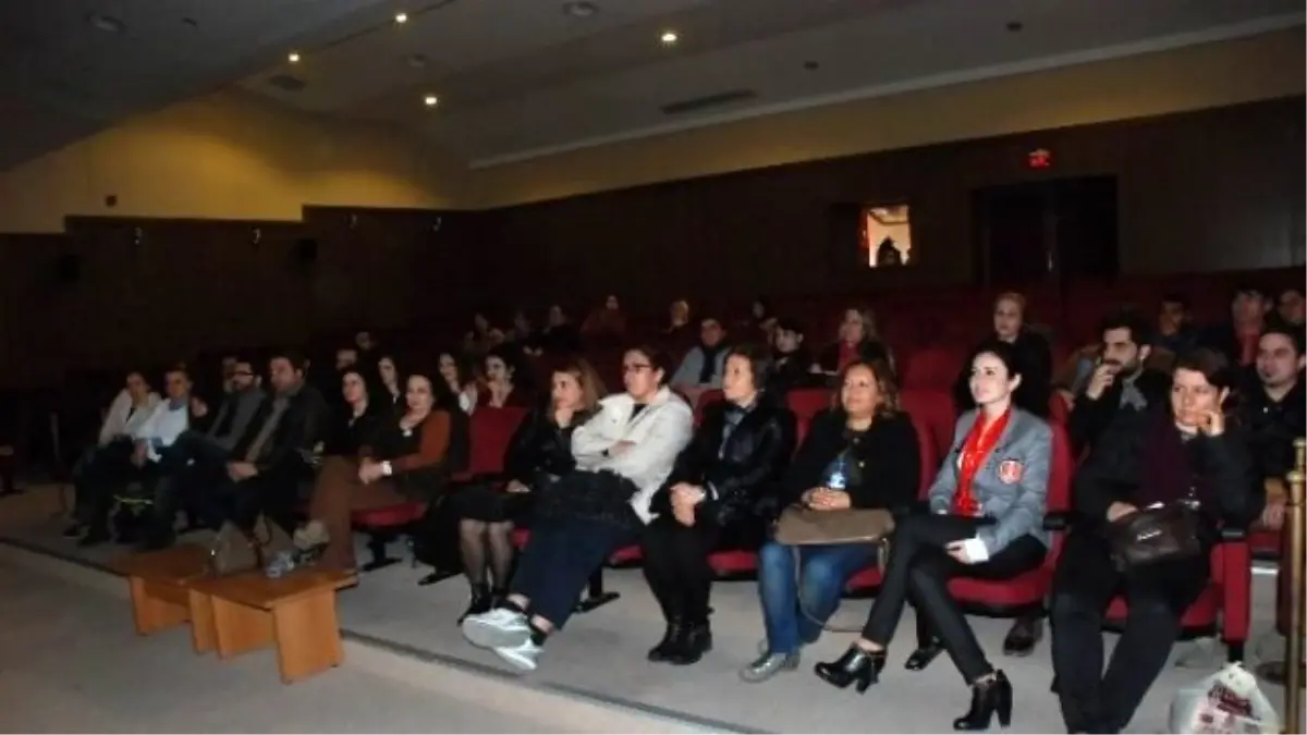 Didim Rotaract Kulübünden Ailelere Yönelik Seminer