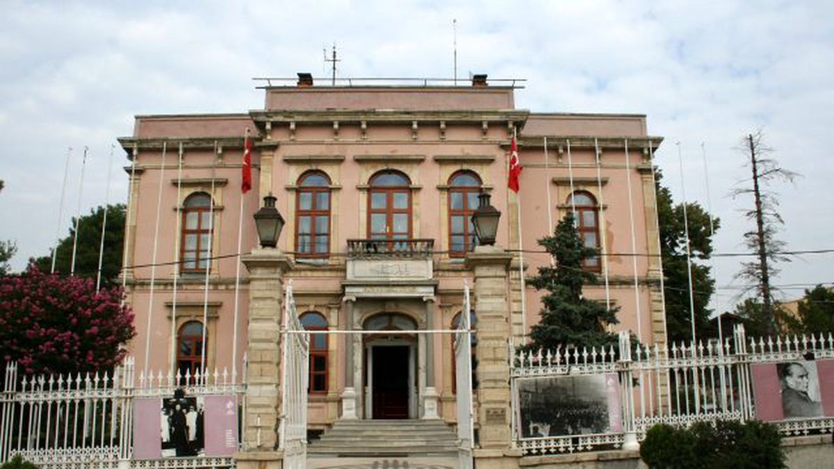 Edirneli Vatandaşlar Belediyelerinden Memnun