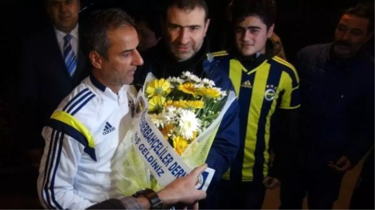 Fenerbahçe Kafilesi Rize\'de