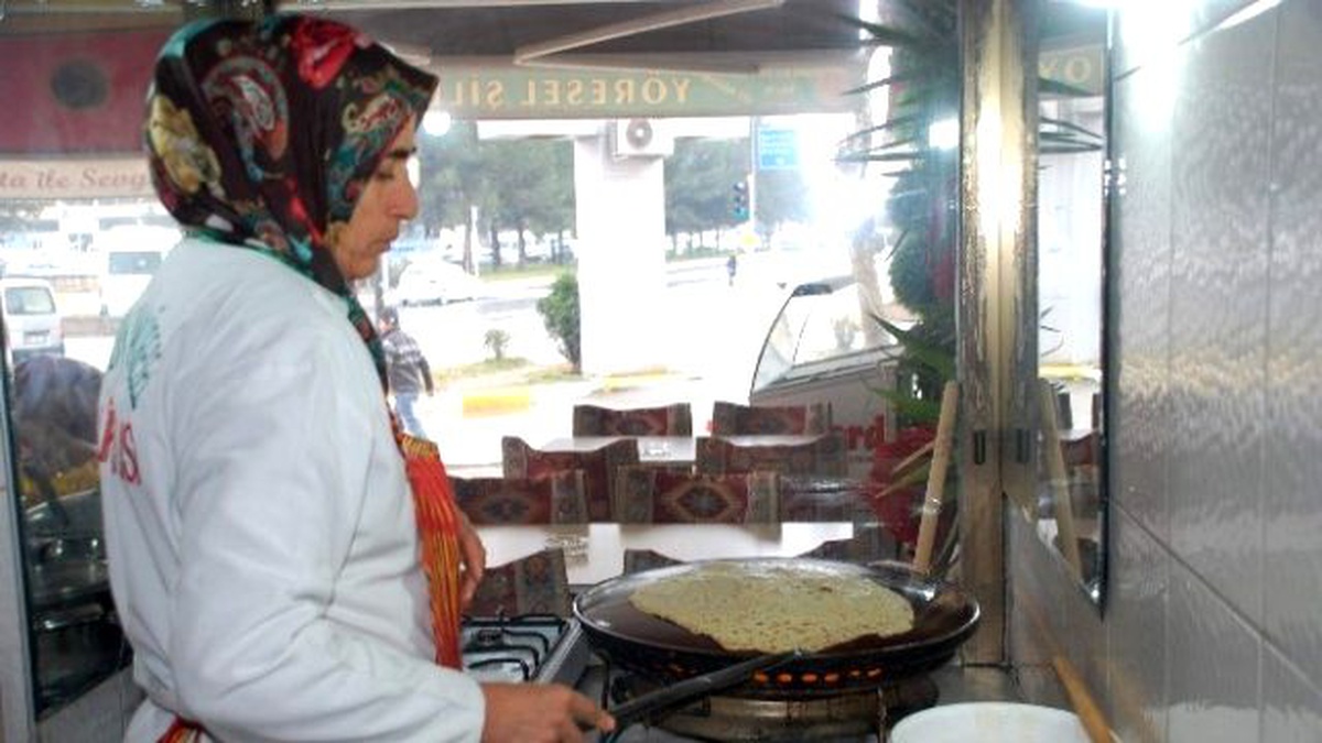 Şillik Tatlısı Vatandaşın İlgi Odağı Oluyor