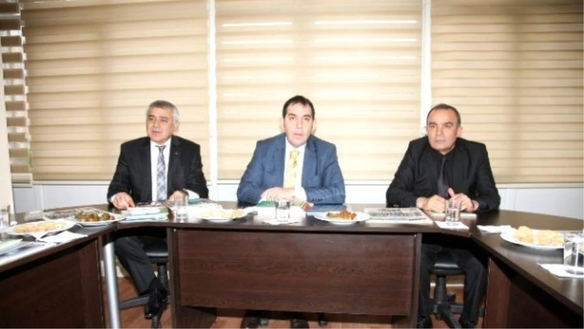 Türkiye Kent Konseyleri Birliği Adana\'da Toplandı