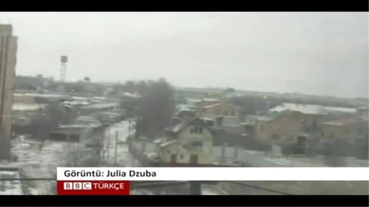 Ukrayna\'da Roket Saldırısı Anı Kamerada