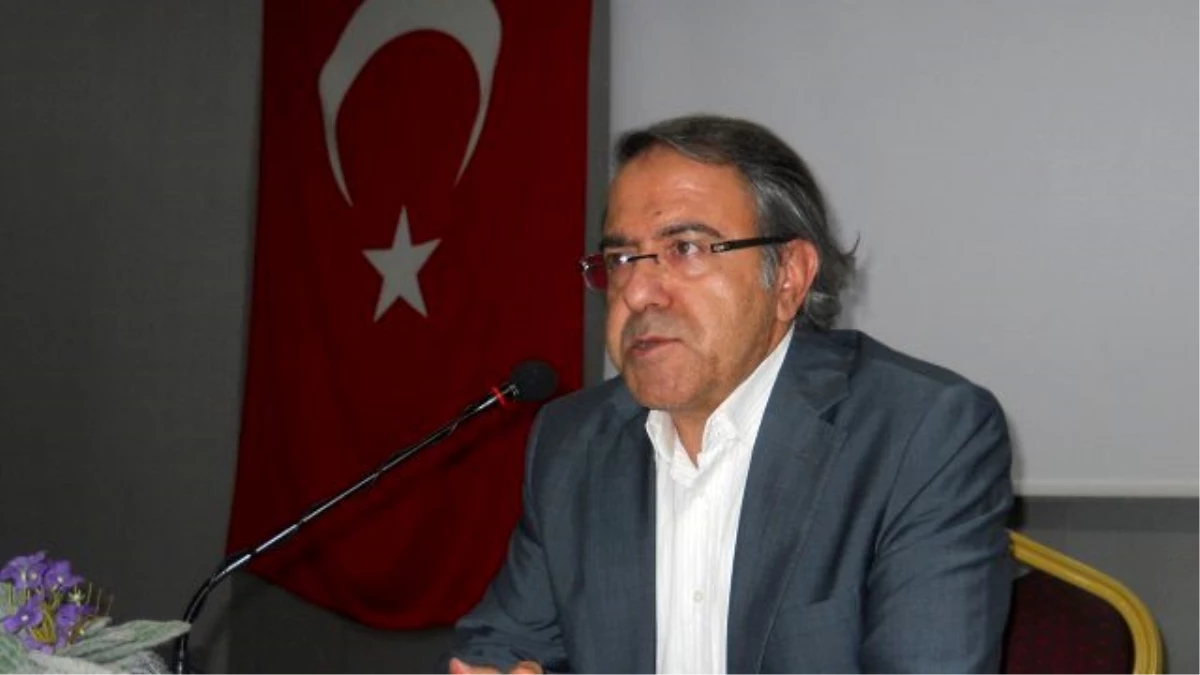 Mustafa Armağan Sultanbeyli\'de Okuyucularıyla Buluştu