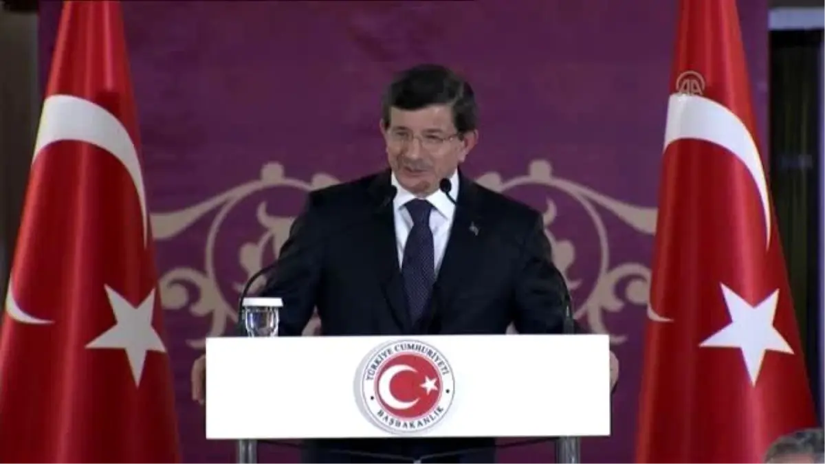 Davutoğlu: "Tekrar Kaynaşmanın Vaktidir"