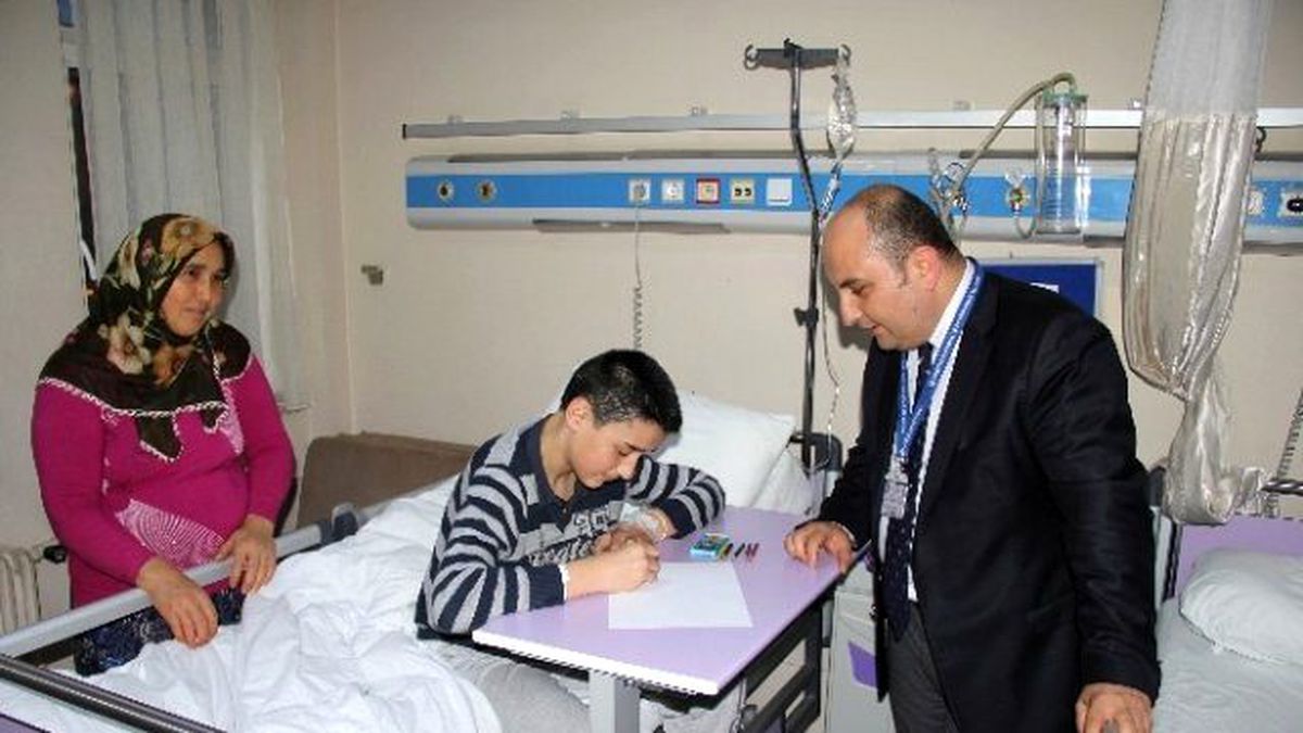 Hastanede Tedavi Gören Çocuklar İçin Resim Yarışması