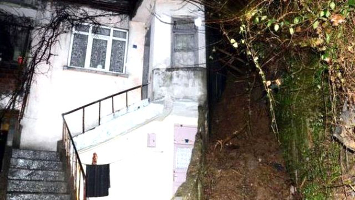 Zonguldak\'ta Sağanak Nedeniyle 4 Ev Boşaltıldı