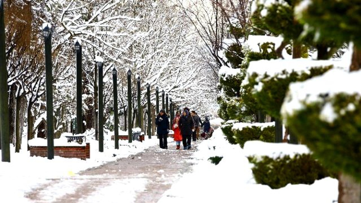 Denizli\'de Vatandaşlar Karın Tadını Çıkardı