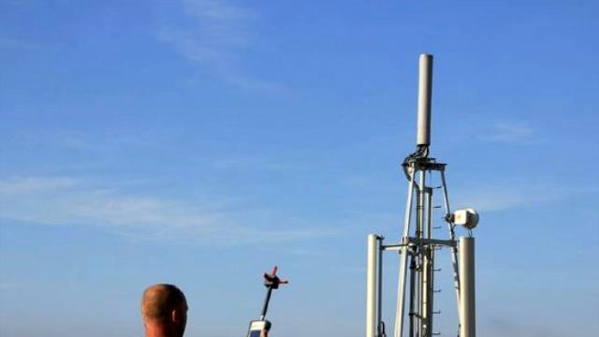 Elektromanyetik Alan Şiddetinin Ölçümü