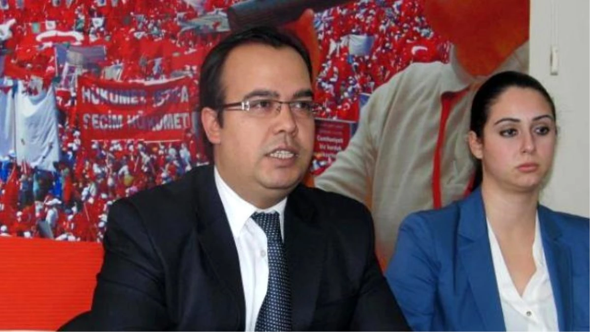 İşçi Partisi İzmir İl Başkanı Tugay Şen; \'İşçi Partisi, Vatan Partisi Adını Alacak\'- Yeniden