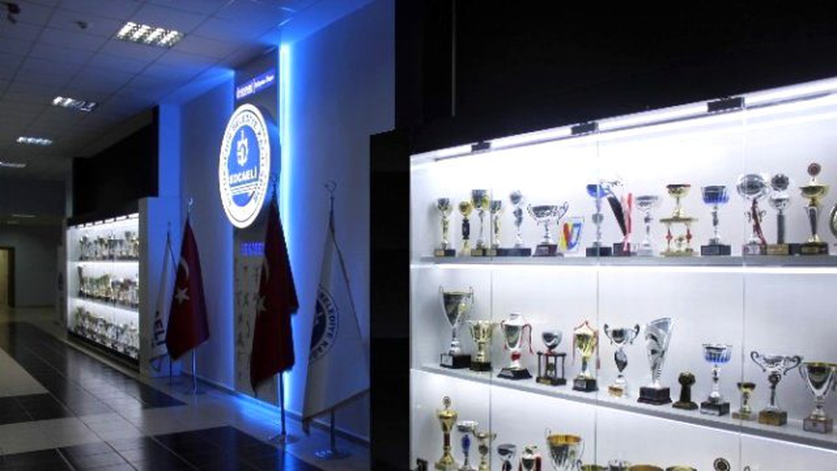 Kağıtspor\'dan Barcelona Müzesi