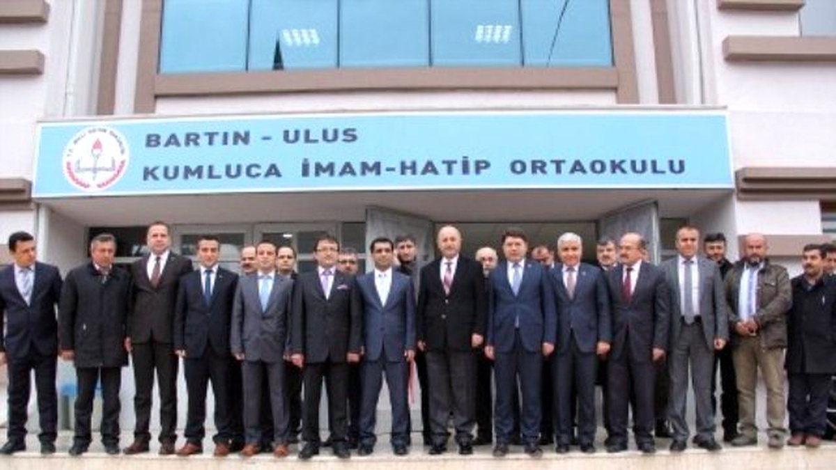 Kumluca İmamhatip ve Ortaokulu Hizmete Başladı